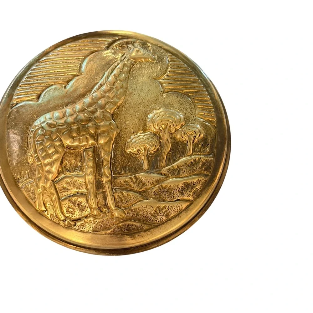 Unbranded Brass Trinket Box Unisex OS Gold Great Embossed Giraffe Safari India